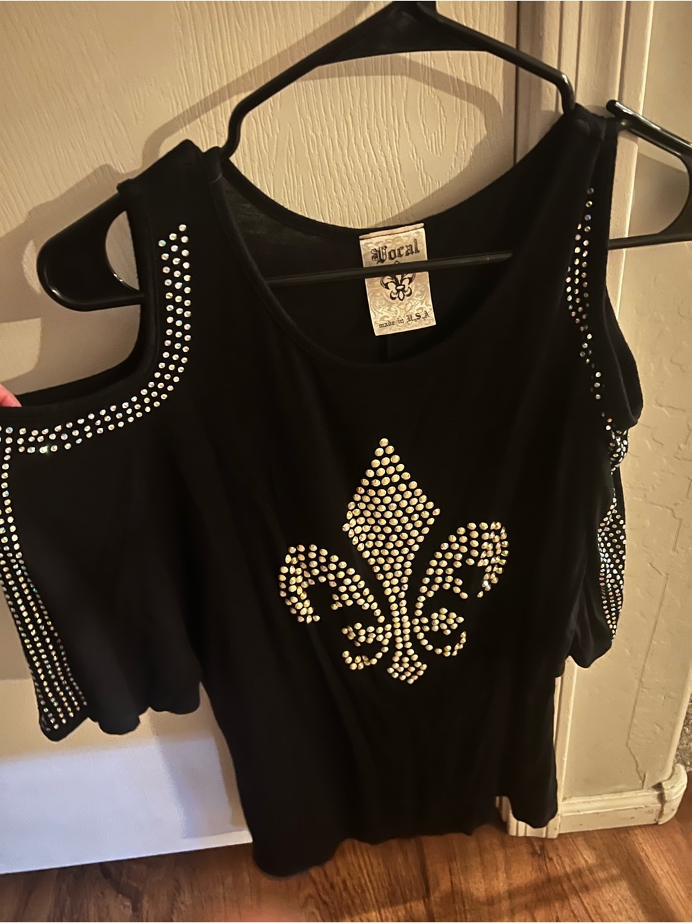 Vocal Black Cold-Shoulder Top with Silver Stud Fleur-de-Lis